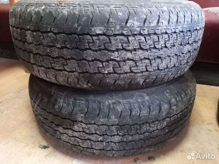 Bridgestone Dueler 684 265/65 R17