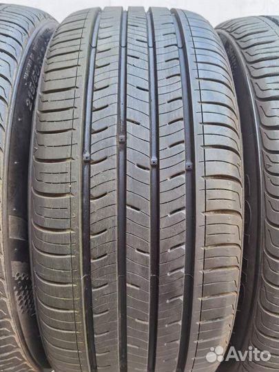 Kumho Solus TA31 215/50 R17 95V