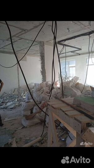 Демонтажные работы и вывоз мусора