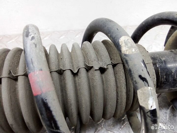 Амортизатор передний R Infiniti Q50 V37 562104GE0D