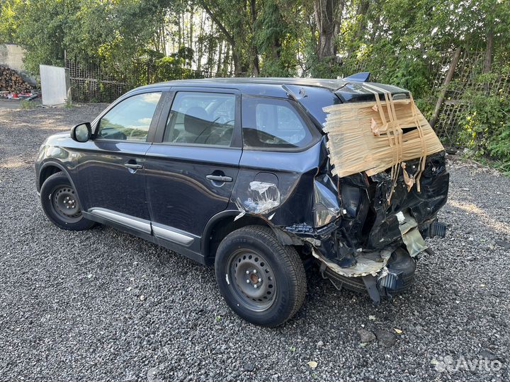 Разбор Mitsubishi Outlander 3