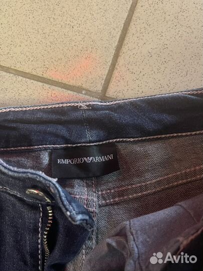 Джинсы armani