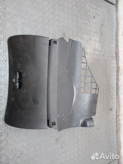 Бардачок Volkswagen Passat 5, 1998