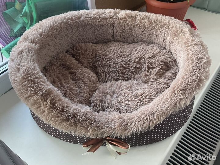 Лежанка для собак и кошек