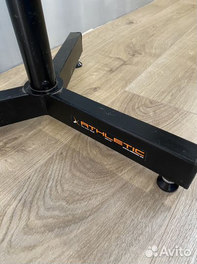 Подставка для студийных мониторов