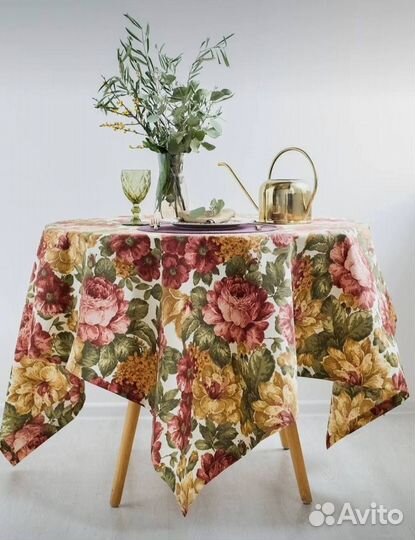 Скатерть водоотталкивающая