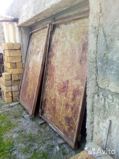 Ворота для гаража бу
