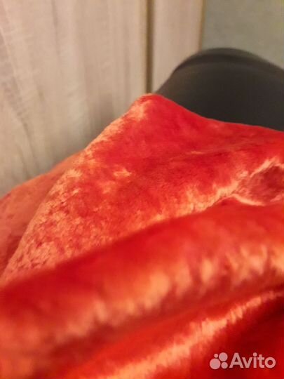 Плюш красный СССР 2,0Х1,45 м