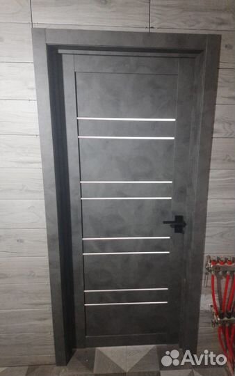 Двери межкомнатные бетон тёмный