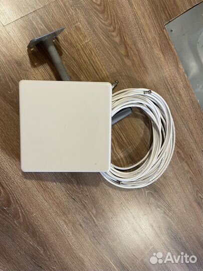 Антенна 3G/4G mimo KAA15-1700/2700 F-разъем