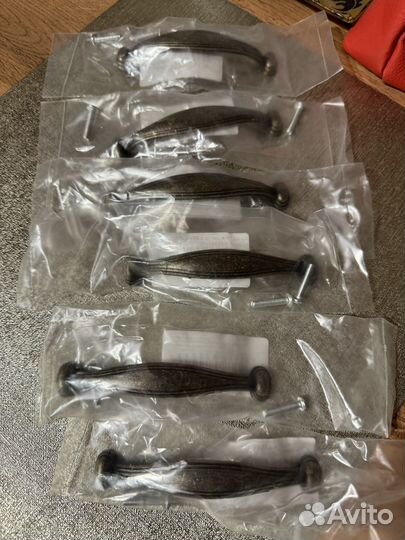 Мебельные ручки