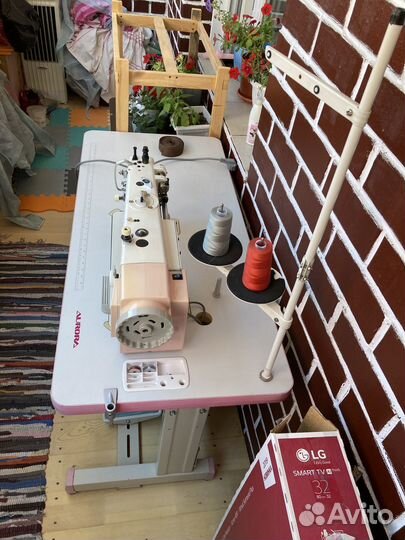 Прямострочная швейная машина Aurora