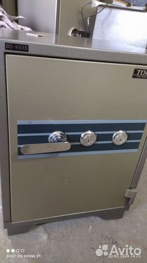 Сейф в отличном состоянии -доставка