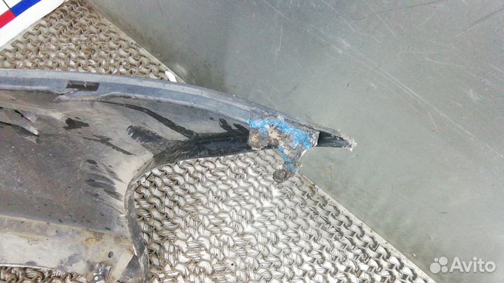 Бампер передний toyota avensis T25 2005