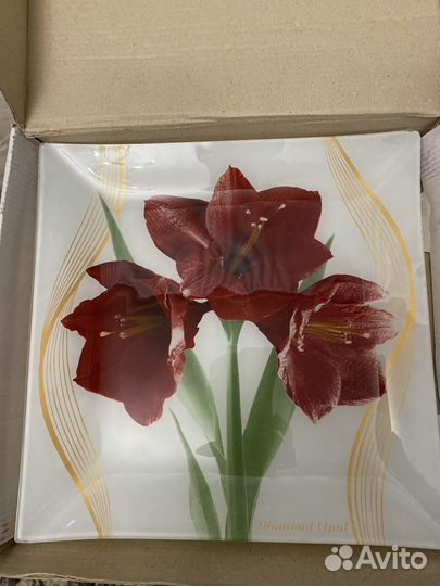 Набор квадратных тарелок