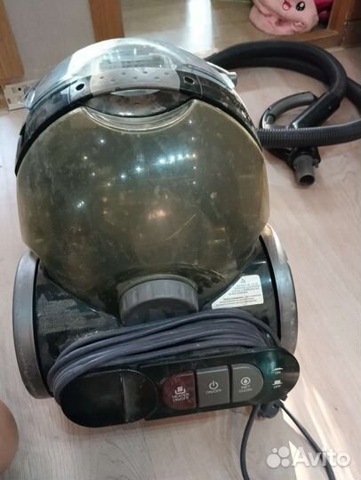 Моющий пылесос bissell