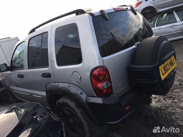 Разбор на запчасти Jeep Liberty