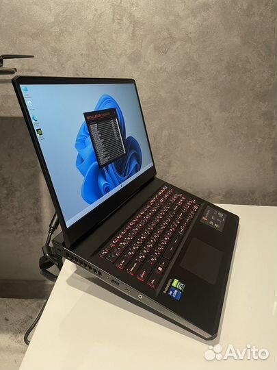 Игровой зверь MSI Vector(Leopard) 17.3