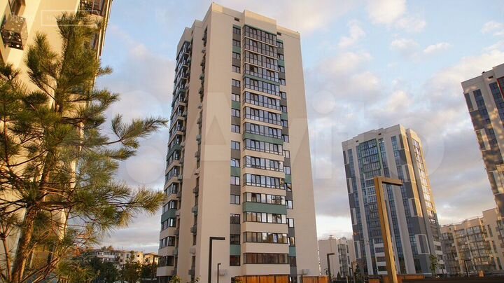 2-к. квартира, 61 м², 9/17 эт.