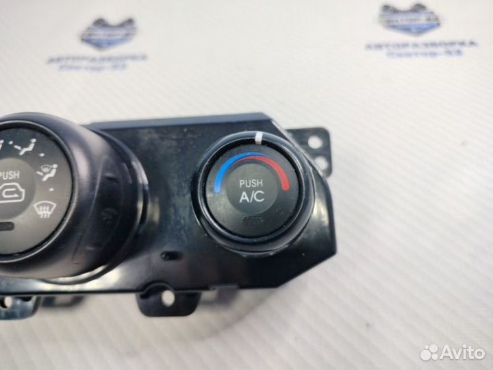 Блок управления отопителем Kia Sportage 2