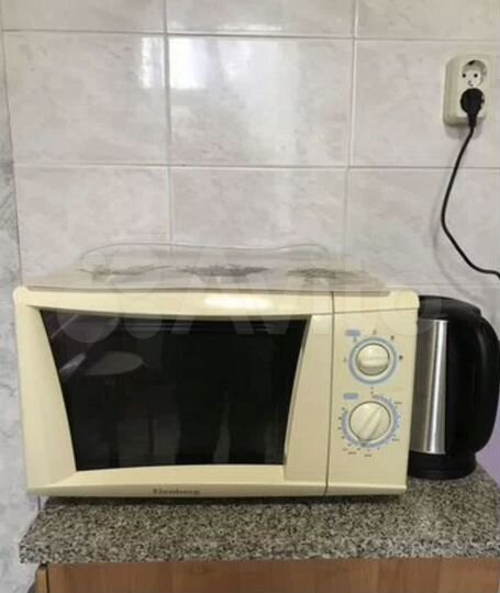 Комната 14 м² в 2-к., 1/17 эт.