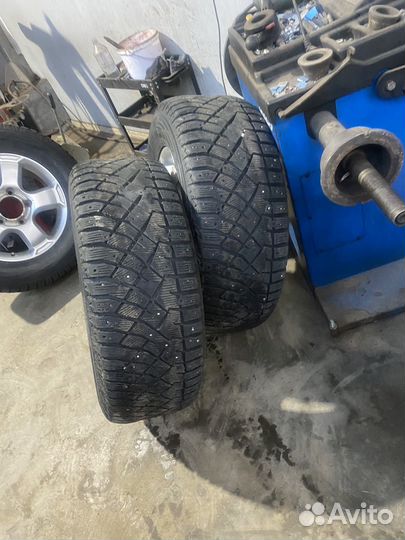 Nitto Therma Spike 285/60 R18