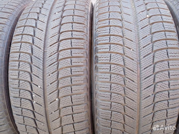 Michelin X-Ice 3 235/50 R18