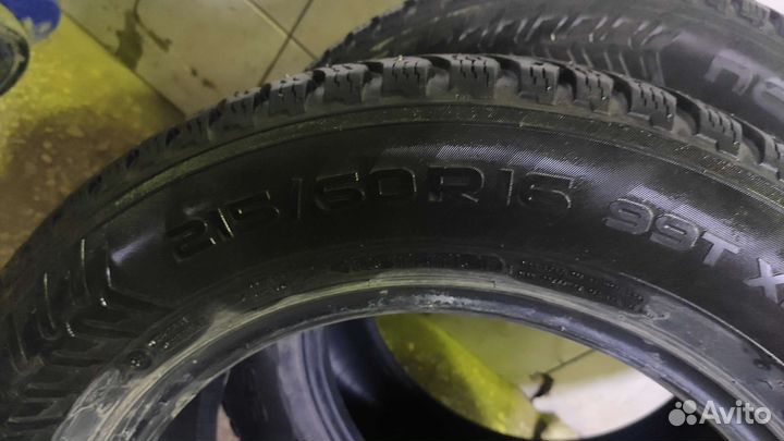 Nokian Tyres Hakkapeliitta 8 215/60 R16