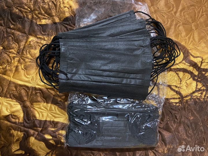 Маски одноразовые