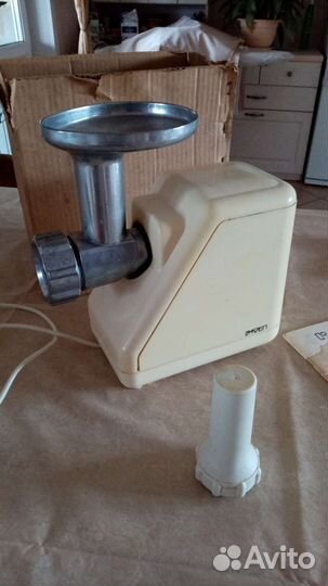 Мясорубка электрическая