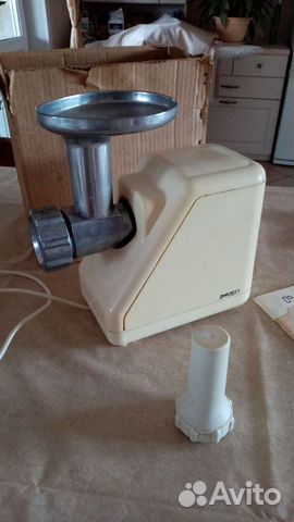 Мясорубка электрическая