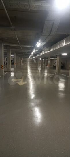 Машиноместо, 13 м²