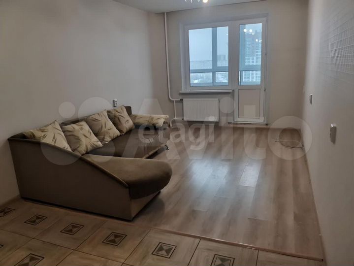 1-к. квартира, 40 м², 8/18 эт.