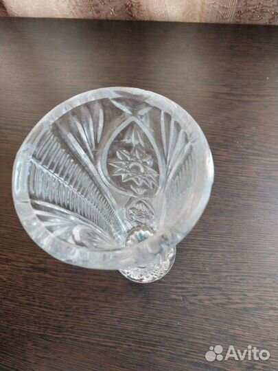 Конфетницы,салатники,маслёнка,вазы под цветы