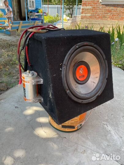 Колонки в авто