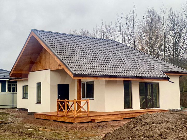 Коттедж 150 м² на участке 10 сот.