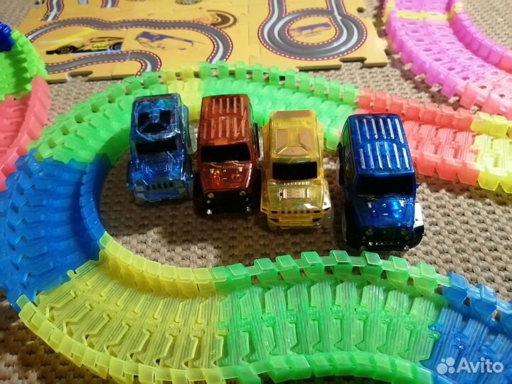 Треки разные + машинки