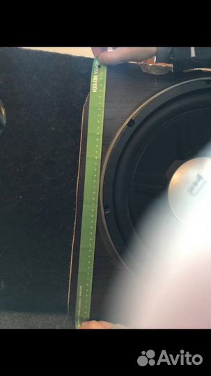 Сабвуфер jbl