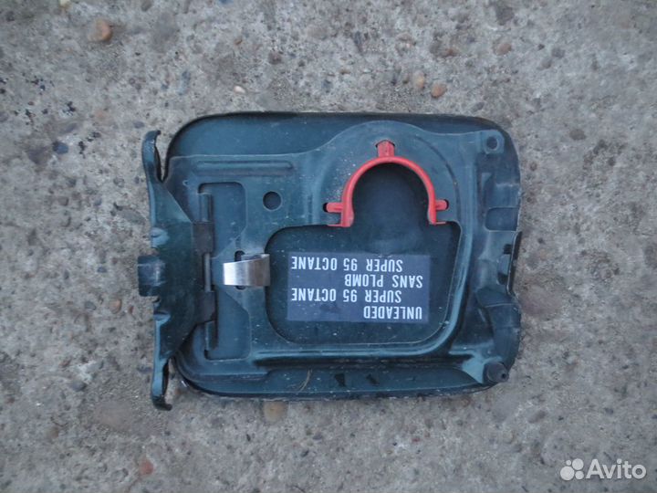 Лючок бензобака Nissan Maxima A32 1999г. Cefiro