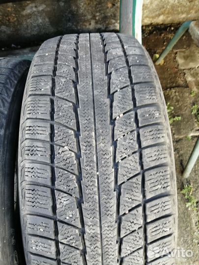 Triangle TR777 215/55 R17
