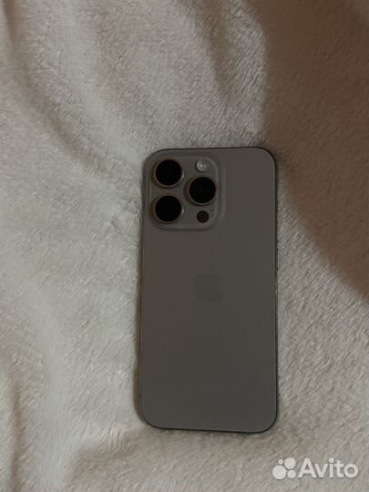 iPhone 15 Pro, 256 ГБ