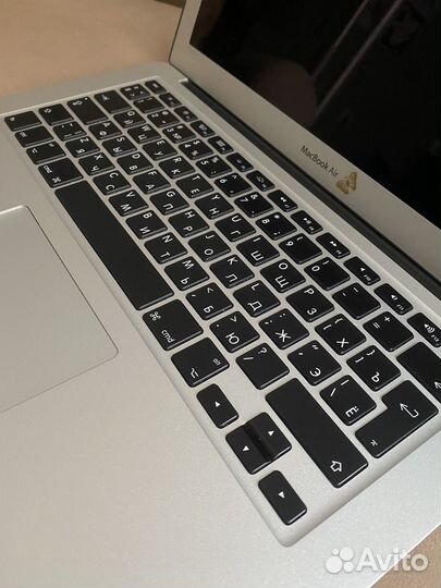 Apple MacBook Air Mid 2012