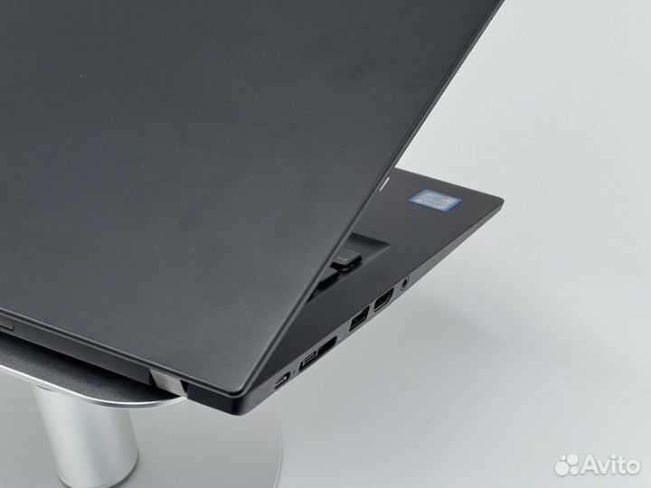 Ноутбук Lenovo ThinkPad T490s i7-8665U/16/256