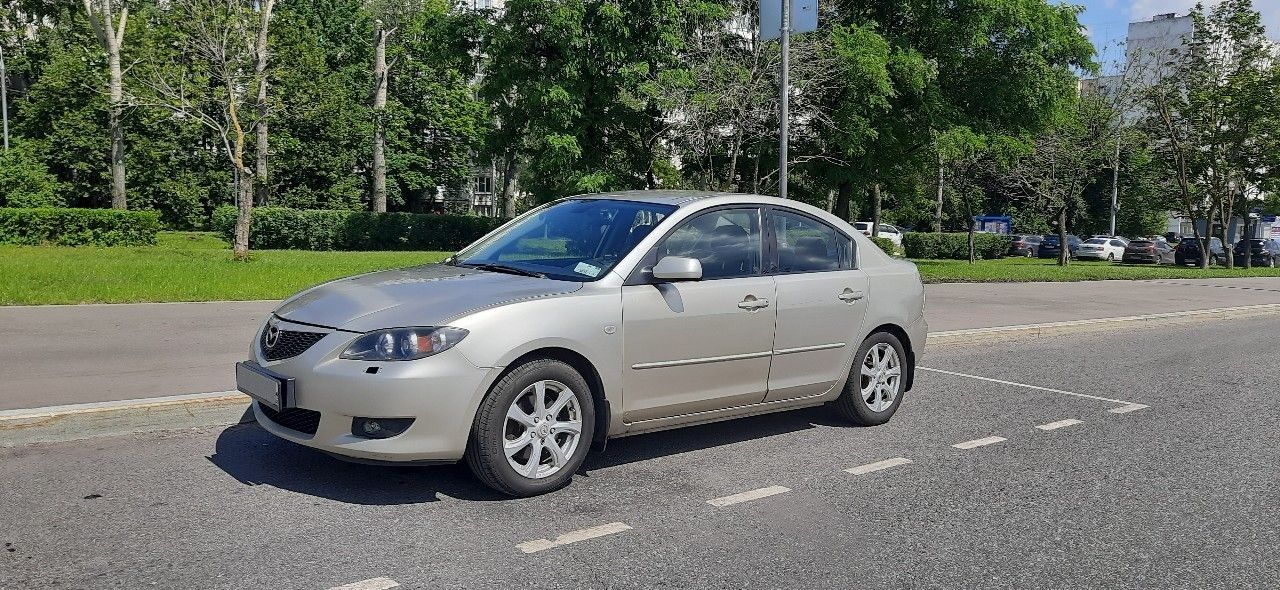 Mazda 3: фото владельца