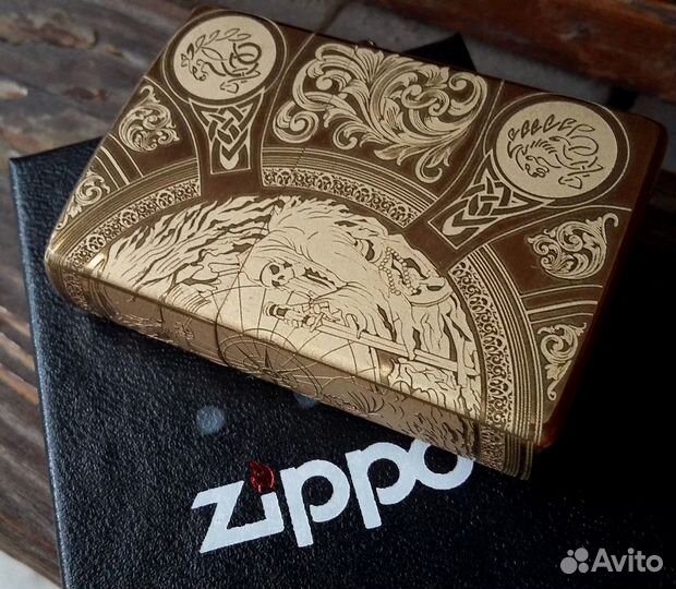 Зажигалка Zippo 204B с грав. Всадники Апокалипсиса