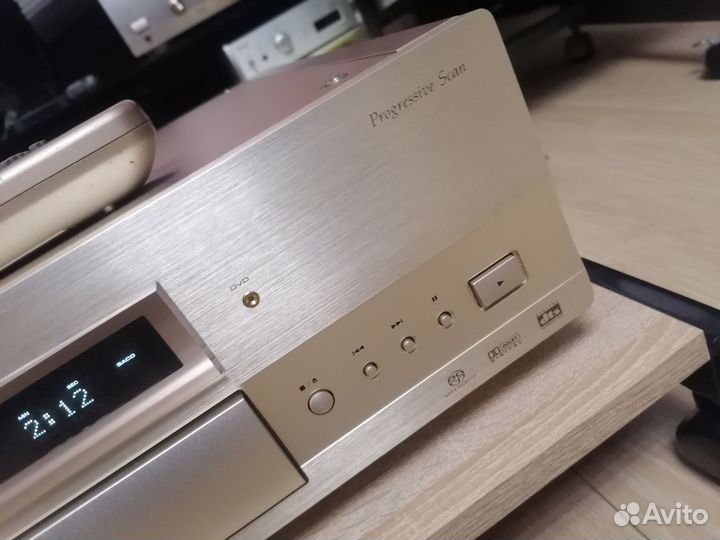 Универсальный проигрыватель Pioneer DV-AX10 с пду