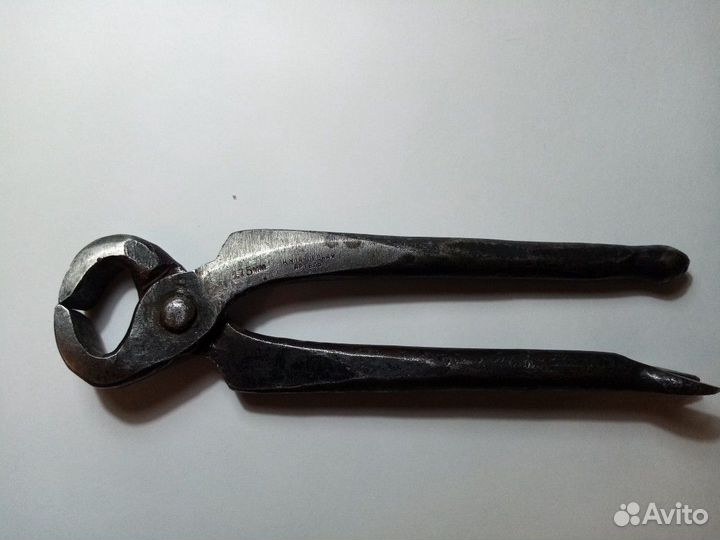 Клещи кованные артель Кулаковская 1935