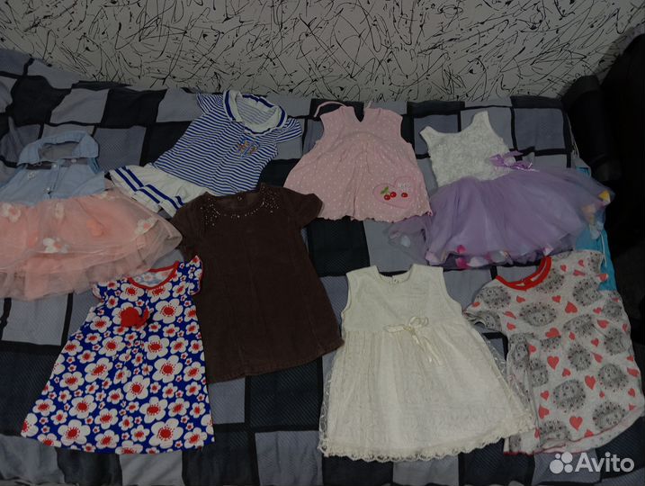 Продам платья пакетом на возраст 1-2 года