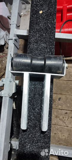 Ролик килевой