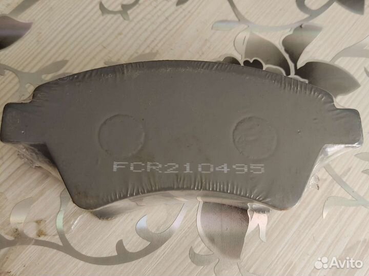 Колодки передние на Kangoo, Megane2, Scenic